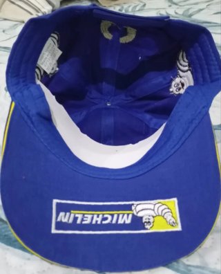 Gorra Podium Michelin Azul y Dorada