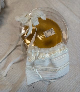 Bolso y pinza comunión blanco y dorado