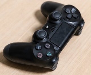 Mando PS4 Dualshock Negro