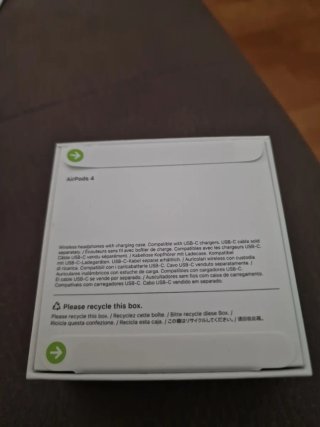 Apple AirPods 4 Nuevos sin estrenar