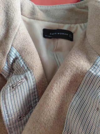 Abrigo Zara Beige