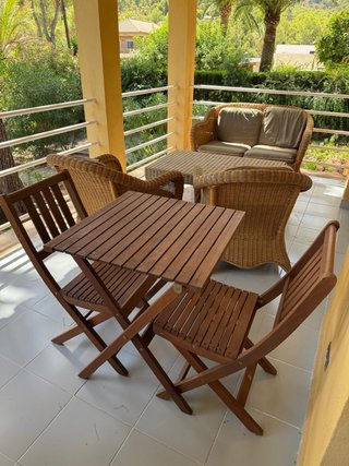 Mesa y 2 Sillas Plegables Teka Exterior