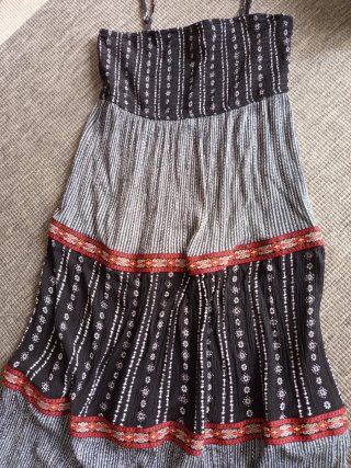 Vestido midi étnico estampado