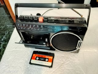Radio Cassette Philips D7181,