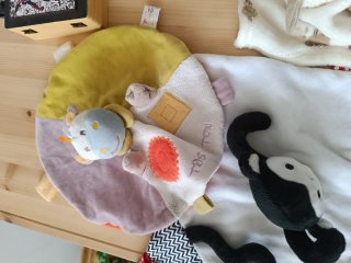 Lote de 4 peluches Doudou para bebé