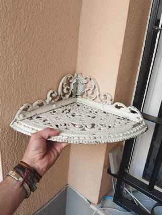 Repisa antigua