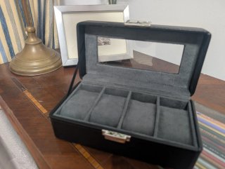 Estuche para 4 relojes negro