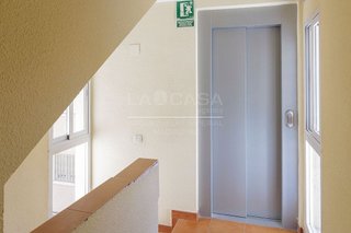 Piso en venta en Lucero en Madrid
