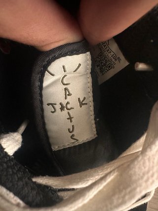 Jordan Retro OG SP Travis Scott Olive