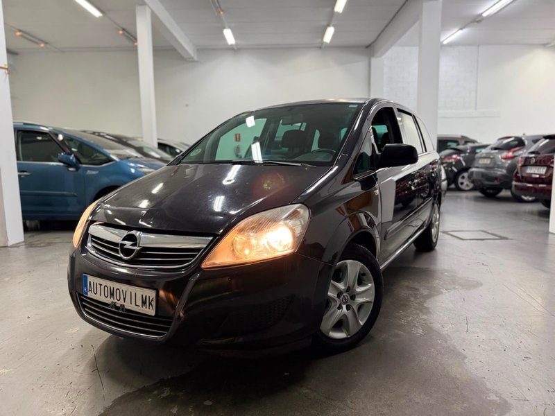 Opel Zafira 2011