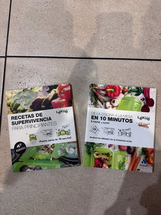 2 libros de recetas Lékué para microondas