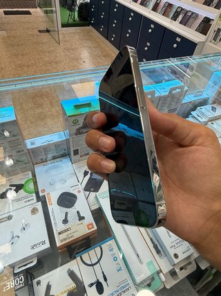 iPhone 14 Pro 128GB Plata Semi Nuevo