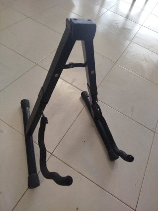 Guitarra+ funda+tripode