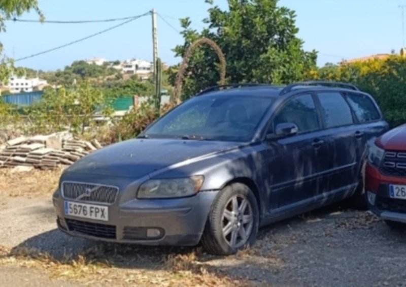 Volvo V50 2.0 diesel - foto 1