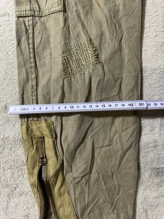 Pantalón cargo vintage beige