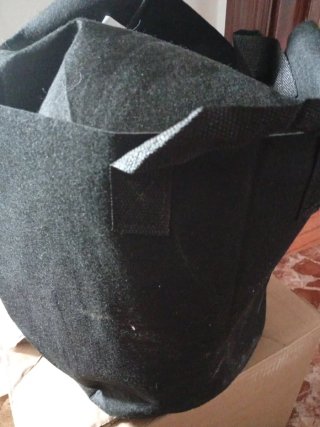 140 Tiestos de Lona Negros