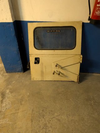 Puerta trasera Land Rover Serie III