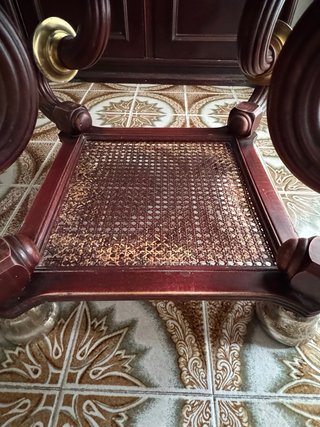 Mesa centro cristal y madera ratán