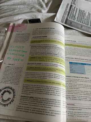 Libro 1r de bat economia