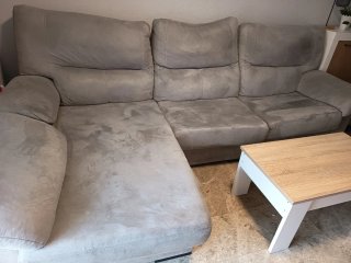 Sofá chaise longue gris + 2 puff