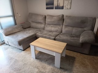 Sofá chaise longue gris + 2 puff
