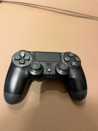 PS4 Mando