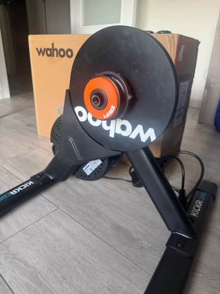 Rodillo Wahoo Kickr Core 2+ Zwift