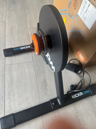 Rodillo Wahoo Kickr Core 2+ Zwift