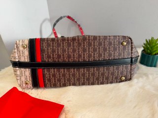 Bolso parecido Carolina Herrera Beige/Marrón