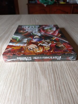 High School of the Dead Blu-ray DVD sin abrir