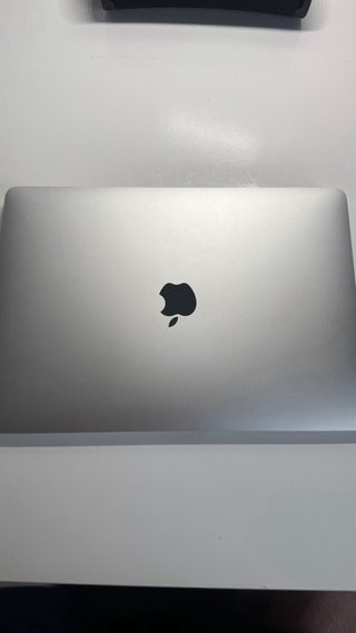 MacBook Air Plata (Estropeado)