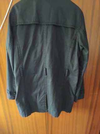 Chaqueta negra doble botonadura