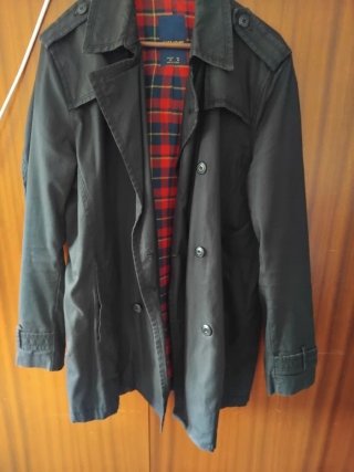 Chaqueta negra doble botonadura