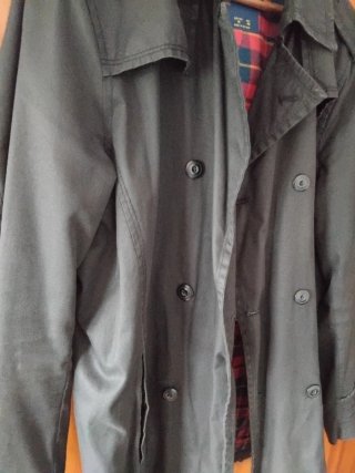 Chaqueta negra doble botonadura