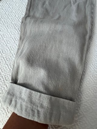 Pantalón vaquero gris Benetton