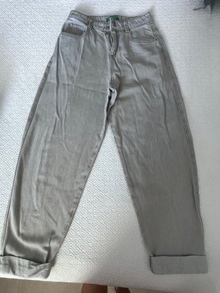 Pantalón vaquero gris Benetton