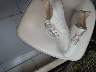 Zapatillas blancas y rosas talla 38