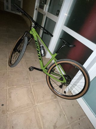 Bicicleta Giant Verde