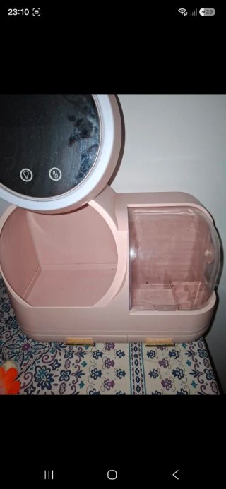 Organizador de maquillaje con espejo