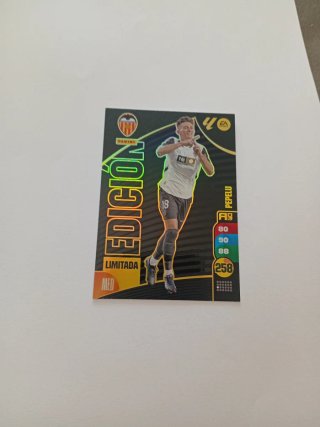 Pepelu Edición Limitada Adrenalyn 24/25