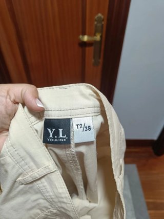 Pantalón beige