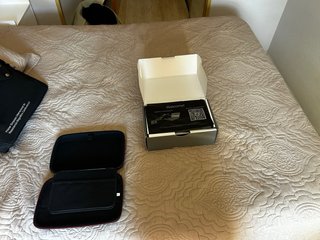 Garmin dēzl LGV1020 10" + Funda + Cristal (5 usos)