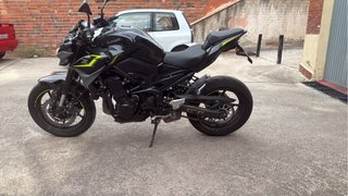 Kawasaki Z900