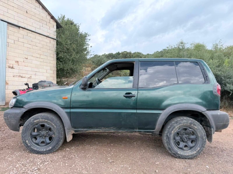 Nissan Terrano II 2005 - foto 1