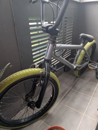 Bicicleta Freestyle Plata