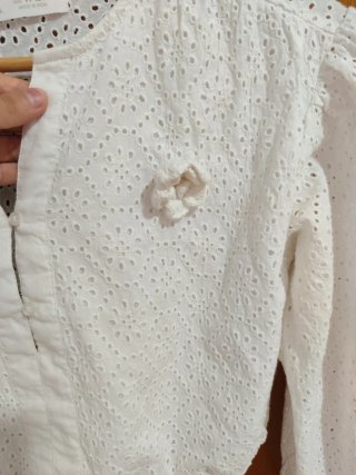 Camiseta Zara bordada blanca XS