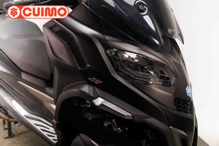 PIAGGIO MP3 530 HPE EXCLUSIVE