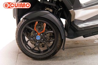 PIAGGIO MP3 530 HPE EXCLUSIVE