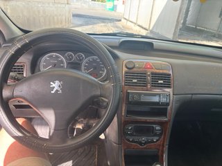 Peugeot 307 2001