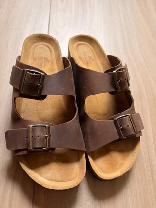 Chanclas Walkeflex Marrones Talla 44 como nuevas.